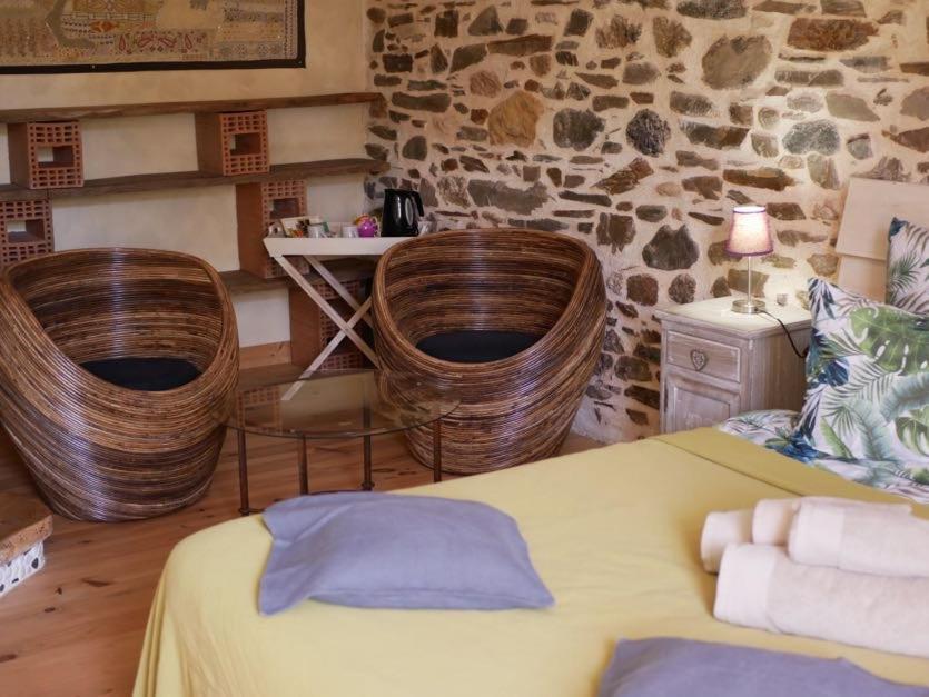Les Jardins De Lumiere Bed & Breakfast Brusque ภายนอก รูปภาพ