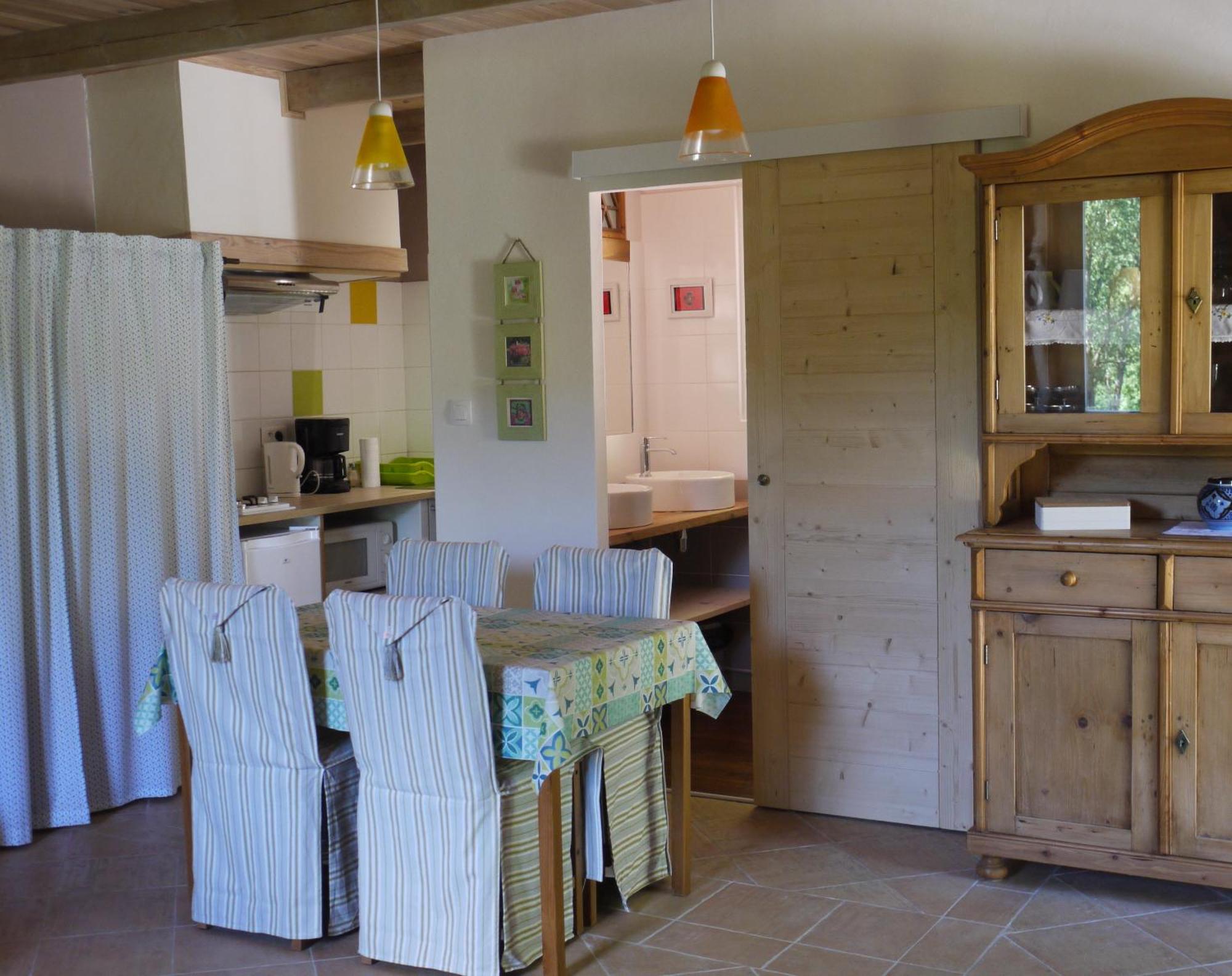 Les Jardins De Lumiere Bed & Breakfast Brusque ภายนอก รูปภาพ