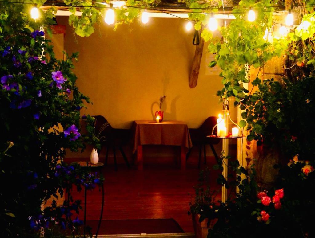 Les Jardins De Lumiere Bed & Breakfast Brusque ภายนอก รูปภาพ