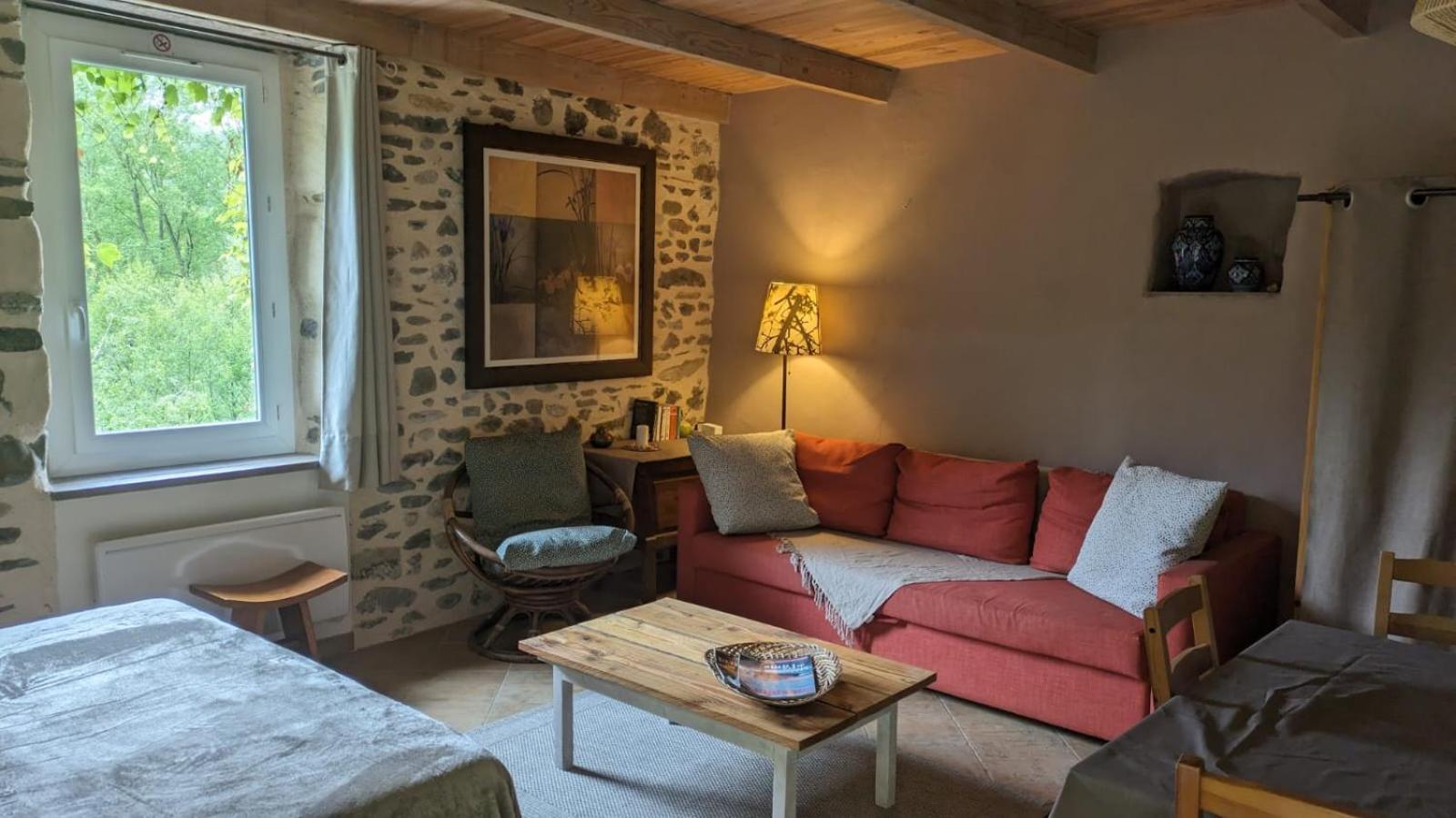 Les Jardins De Lumiere Bed & Breakfast Brusque ภายนอก รูปภาพ